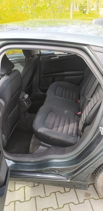 Ford Fusion cena 51500 przebieg: 180000, rok produkcji 2015 z Jedwabne małe 137